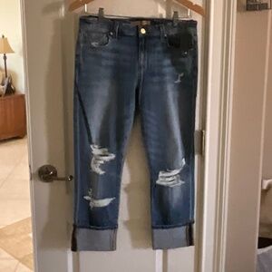 NWT JOE’S JEANS Boyfriend Crop 29